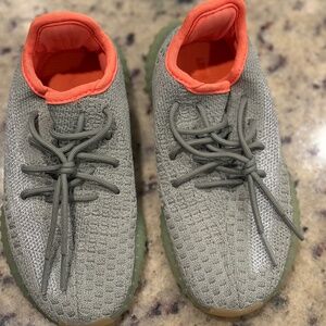 Yeezy 350(Kids)